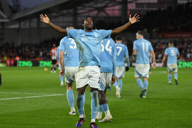 联赛中的传 联赛中的传